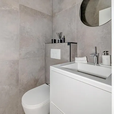 Διαμέρισμα Location! Spacious Lux -5 Min From & Centre Σπλιτ