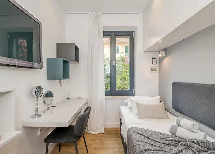 公寓 Location! Spacious Lux -5 Min From & Centre *